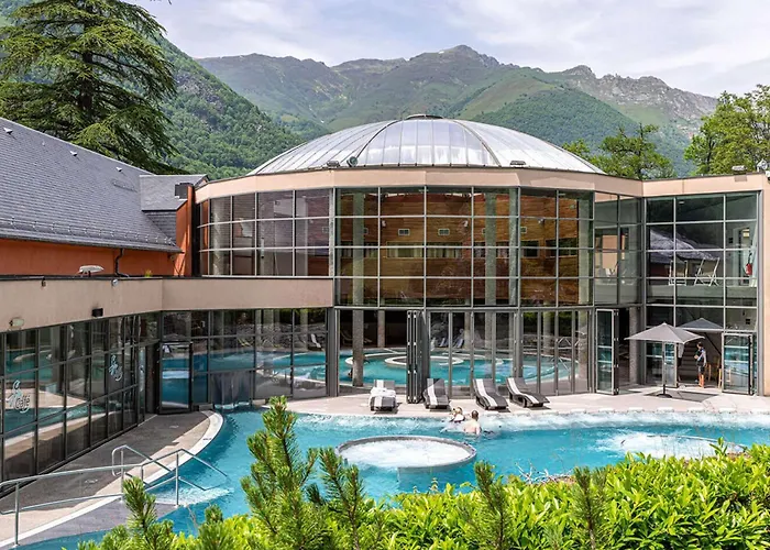 32 M² Avec Balcon, Proche Telecabine Et Commodites, Entierement Equipe, Centre - Fr-1-401-237